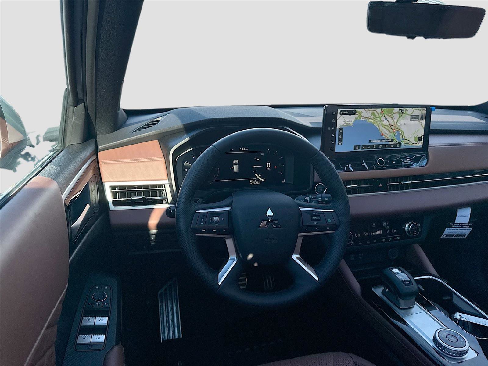 New 2025 Mitsubishi Outlander SEL image 24