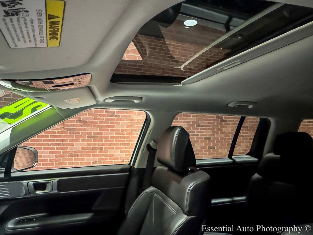 Used 2024 Hyundai Santa Fe XRT image 16