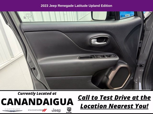Used 2023 Jeep Renegade Latitude w/ Sun/Sound Group AWD/4WD image 10