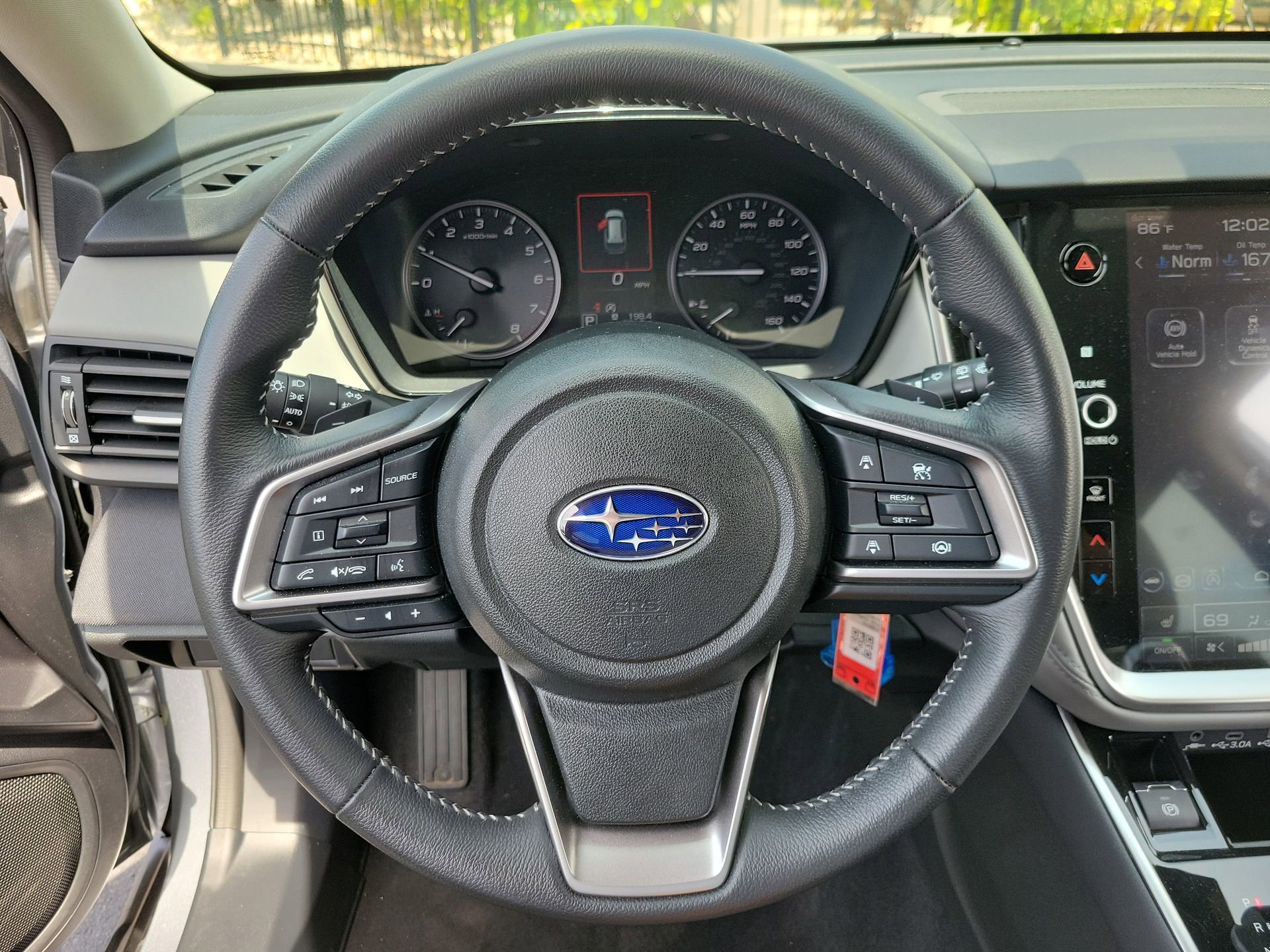Used 2025 Subaru Outback Premium w/ Popular Package #1A AWD/4WD image 29
