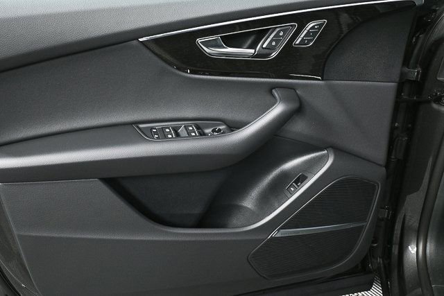 New 2026 Audi Q8 Premium image 6