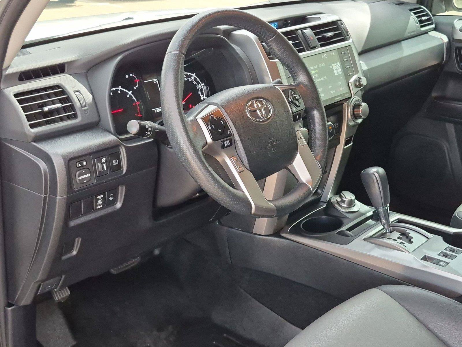 Used 2022 Toyota 4Runner SR5 Premium w/ Moonroof Package AWD/4WD image 10