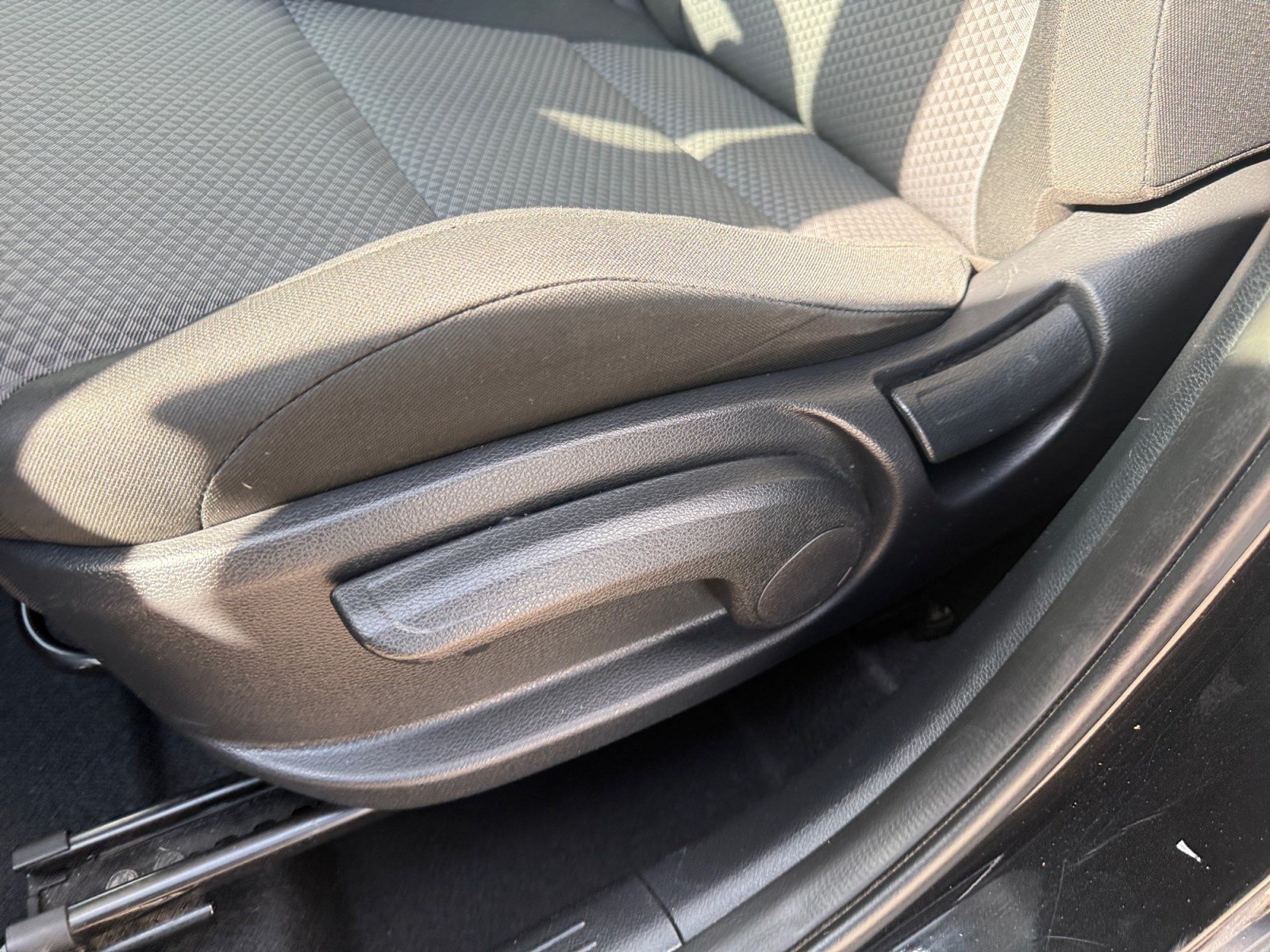 Used 2024 Kia Soul LX FWD image 14
