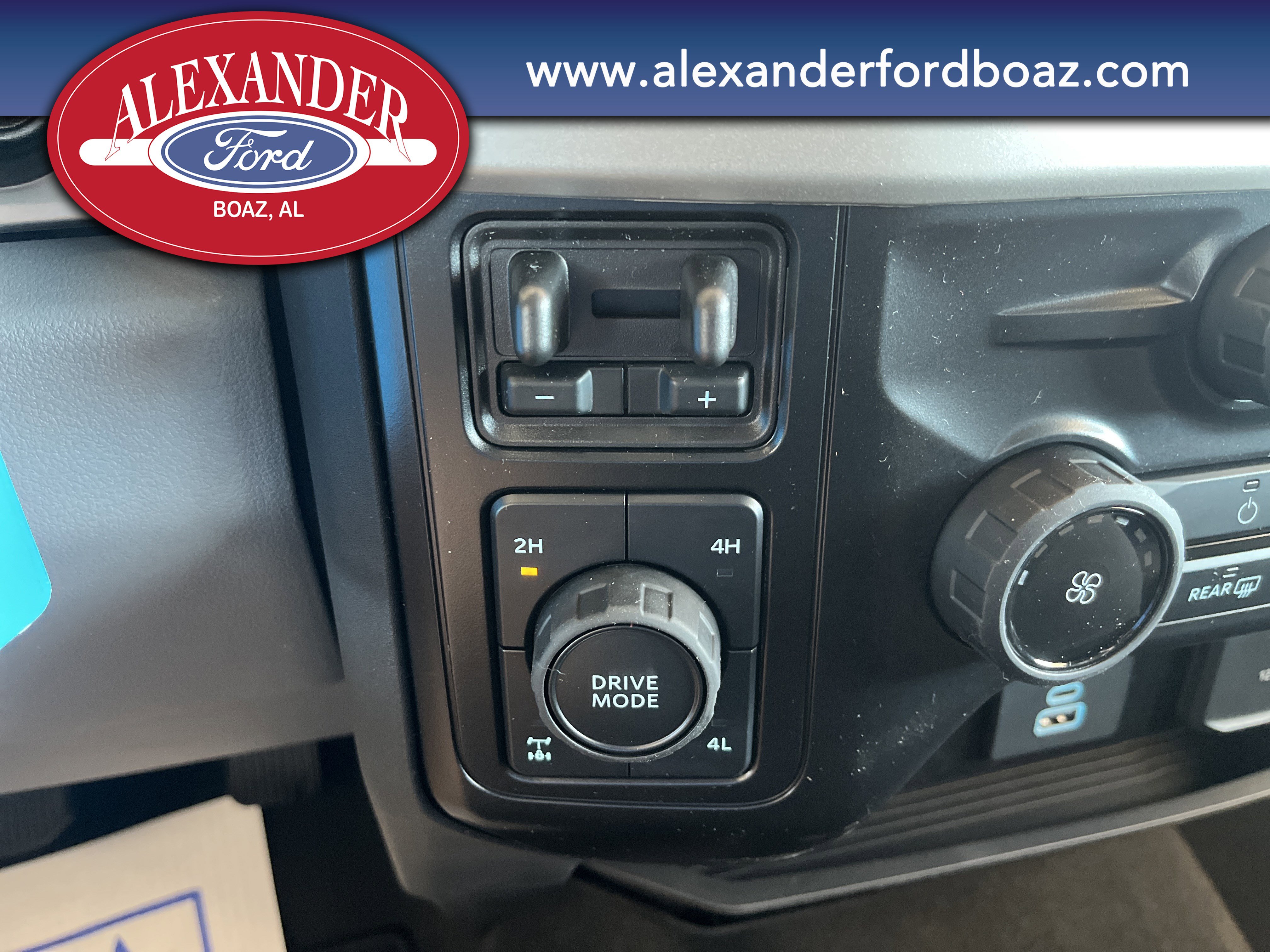 New 2026 Ford F250 XL image 25