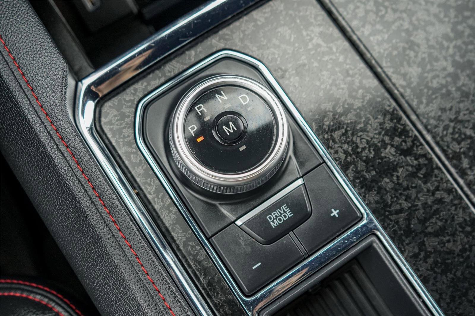 Used 2023 Ford Expedition Limited image 14