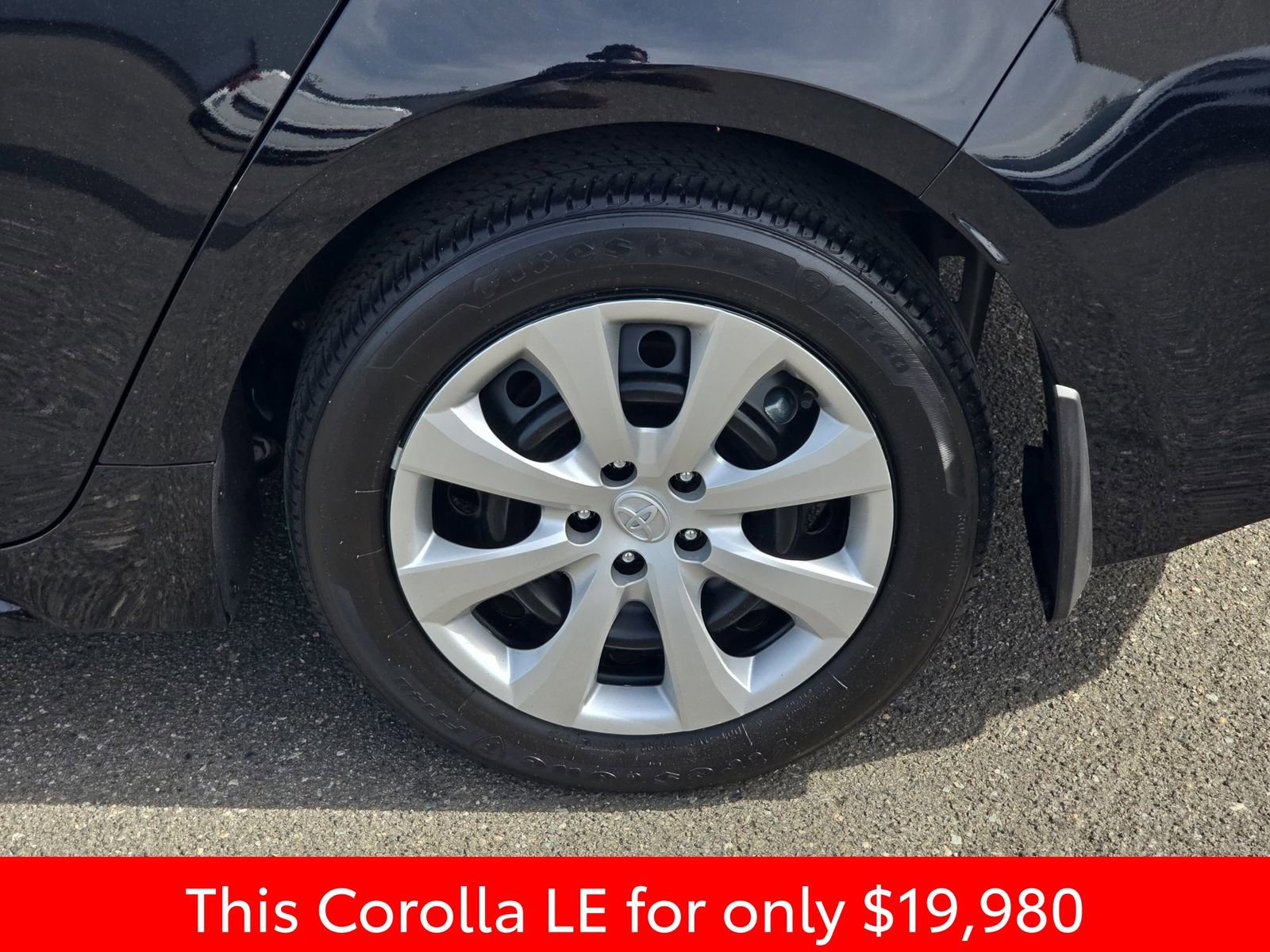 Used 2024 Toyota Corolla LE image 38