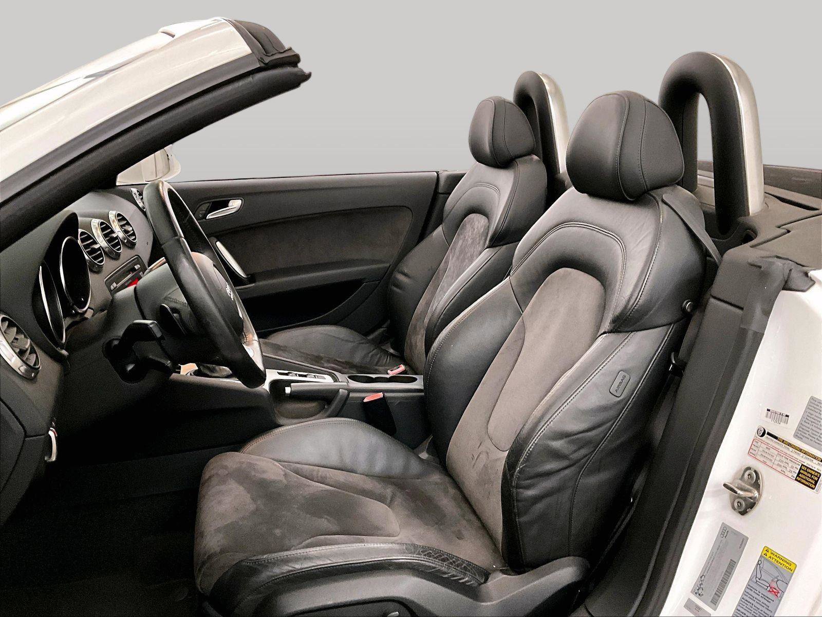 Used 2008 Audi TT 2.0T FWD image 25
