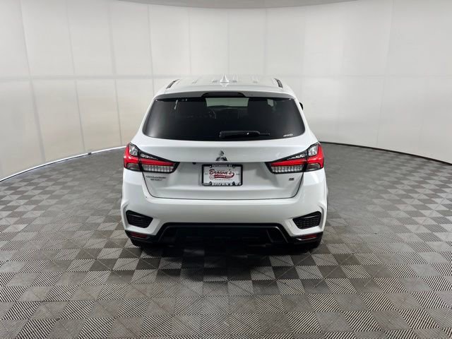 Used 2021 Mitsubishi Outlander Sport SE AWD/4WD image 6