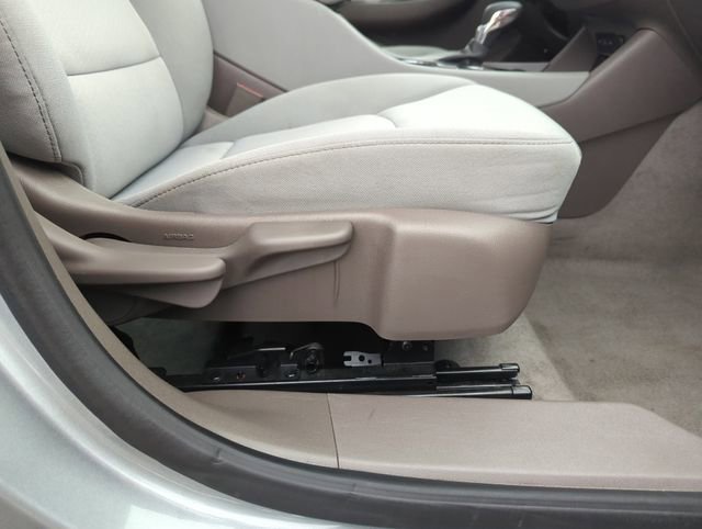 Used 2024 Chevrolet Malibu LT FWD image 36