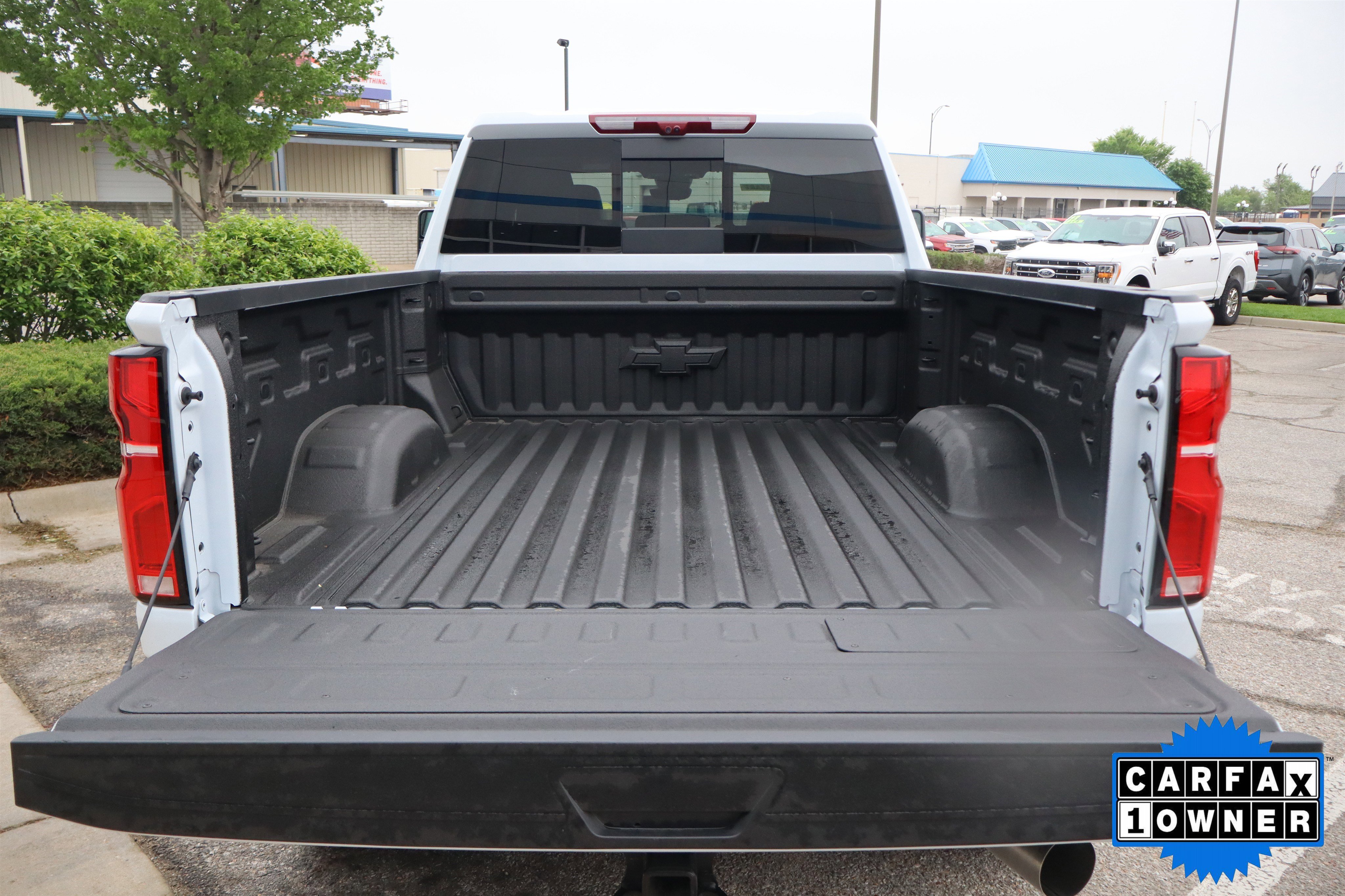 Used 2026 Chevrolet Silverado 3500 High Country w/ Technology Package AWD/4WD image 9