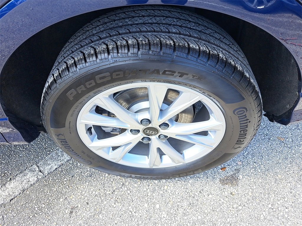 New 2025 Audi Q3 2.0T Premium image 30