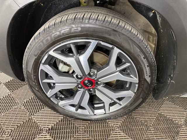 Used 2021 Kia Seltos SX image 35