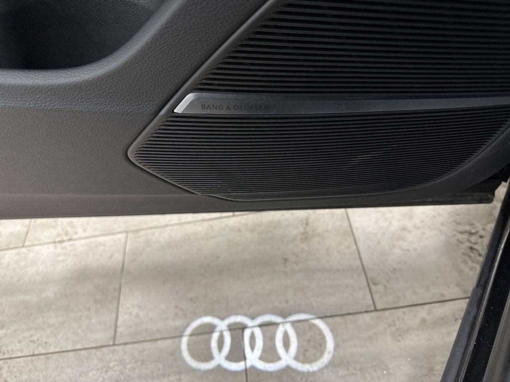 Used 2025 Audi Q7 3.0T Prestige w/ Prestige Package image 29