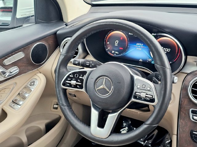 Certified 2021 Mercedes-Benz GLC 300 4MATIC image 30