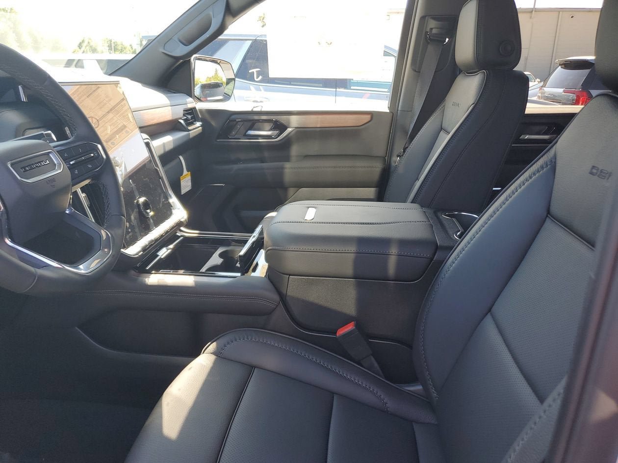 New 2026 GMC Yukon XL Denali RWD image 19
