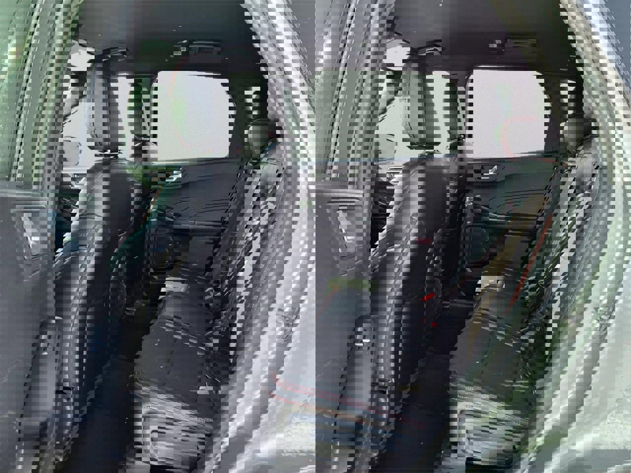 Used 2024 Ford Escape ST-Line image 12