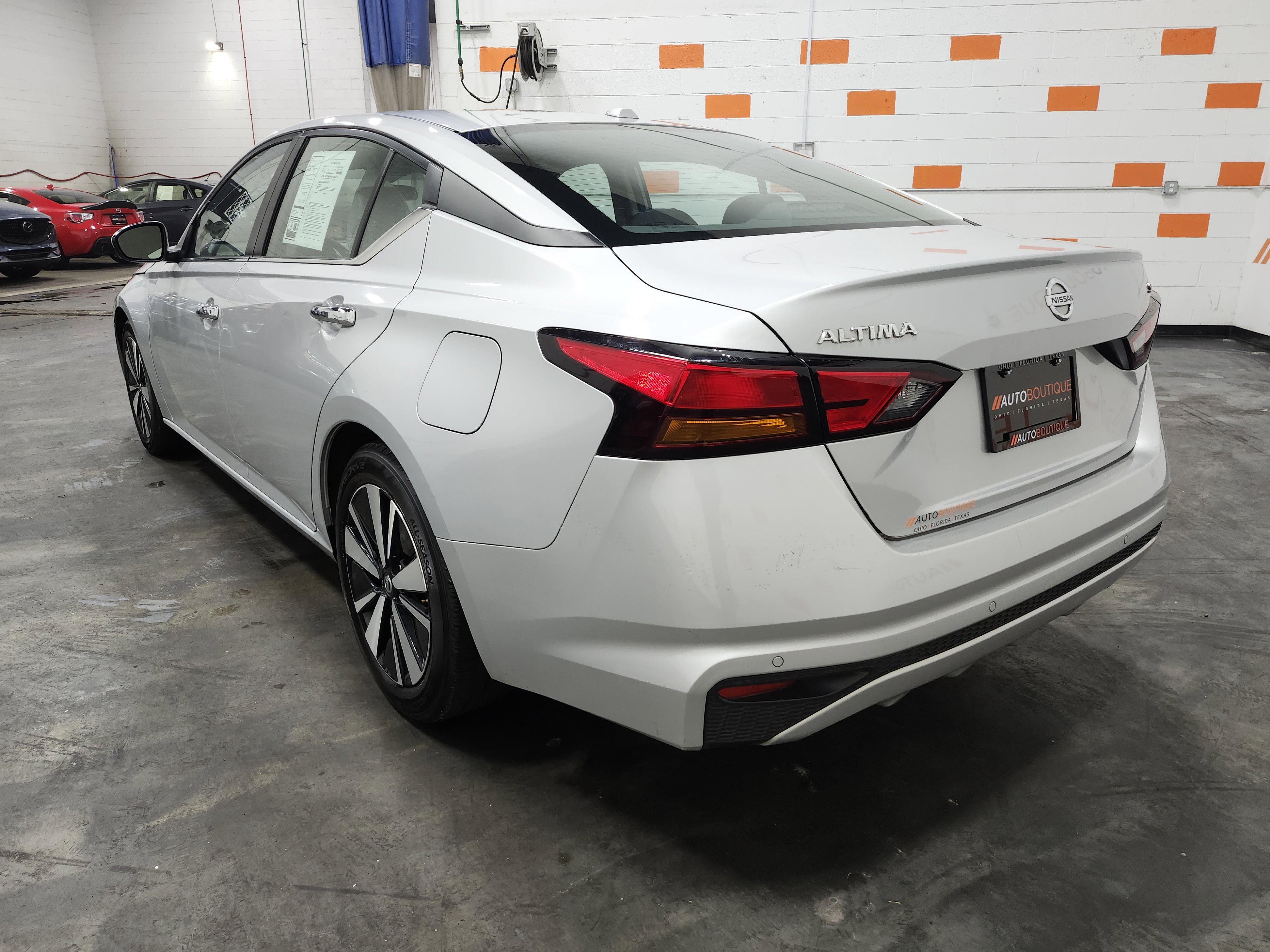 Used 2022 Nissan Altima 2.5 SV image 13