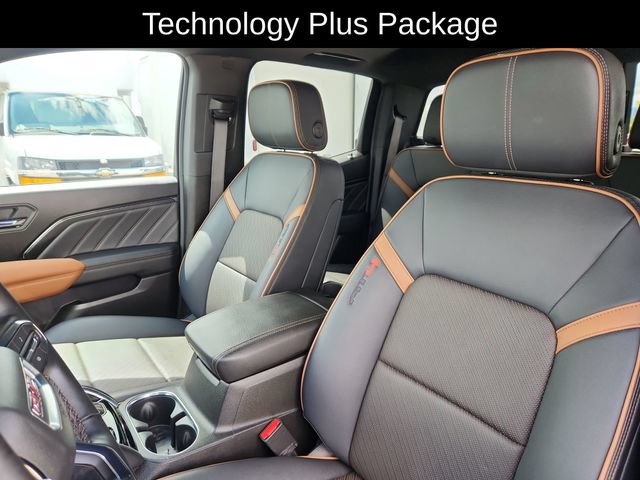 Used 2024 GMC Canyon AT4 w/ AT4 Premium Package AWD/4WD image 22