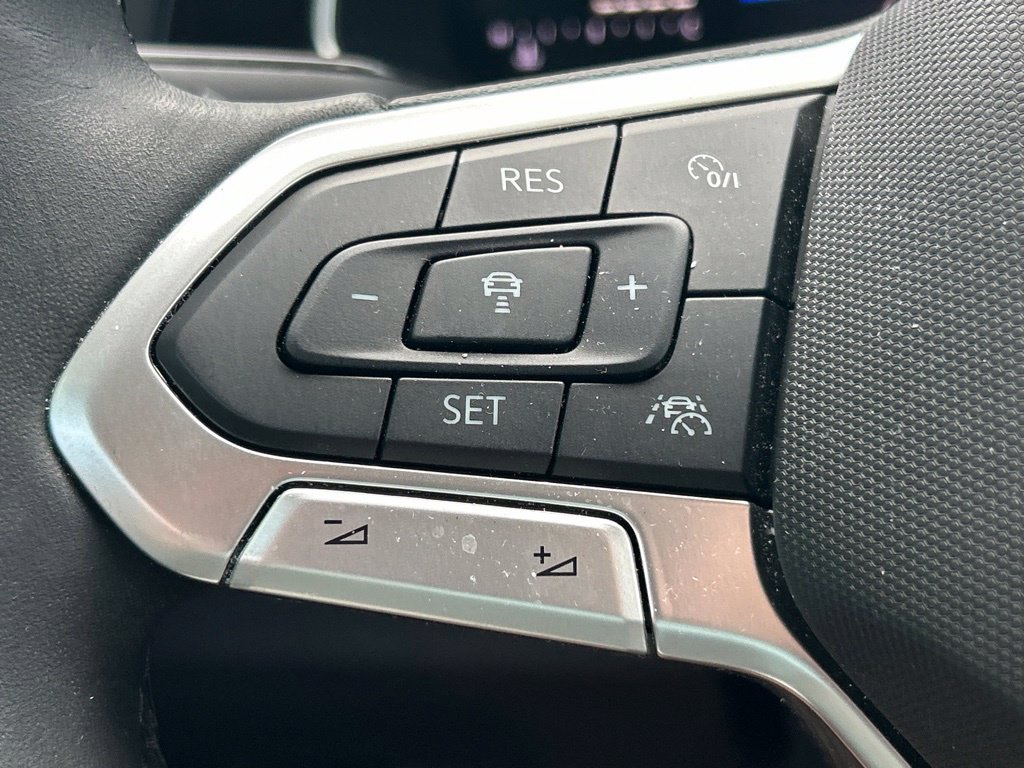 Certified 2024 Volkswagen Jetta S FWD image 23