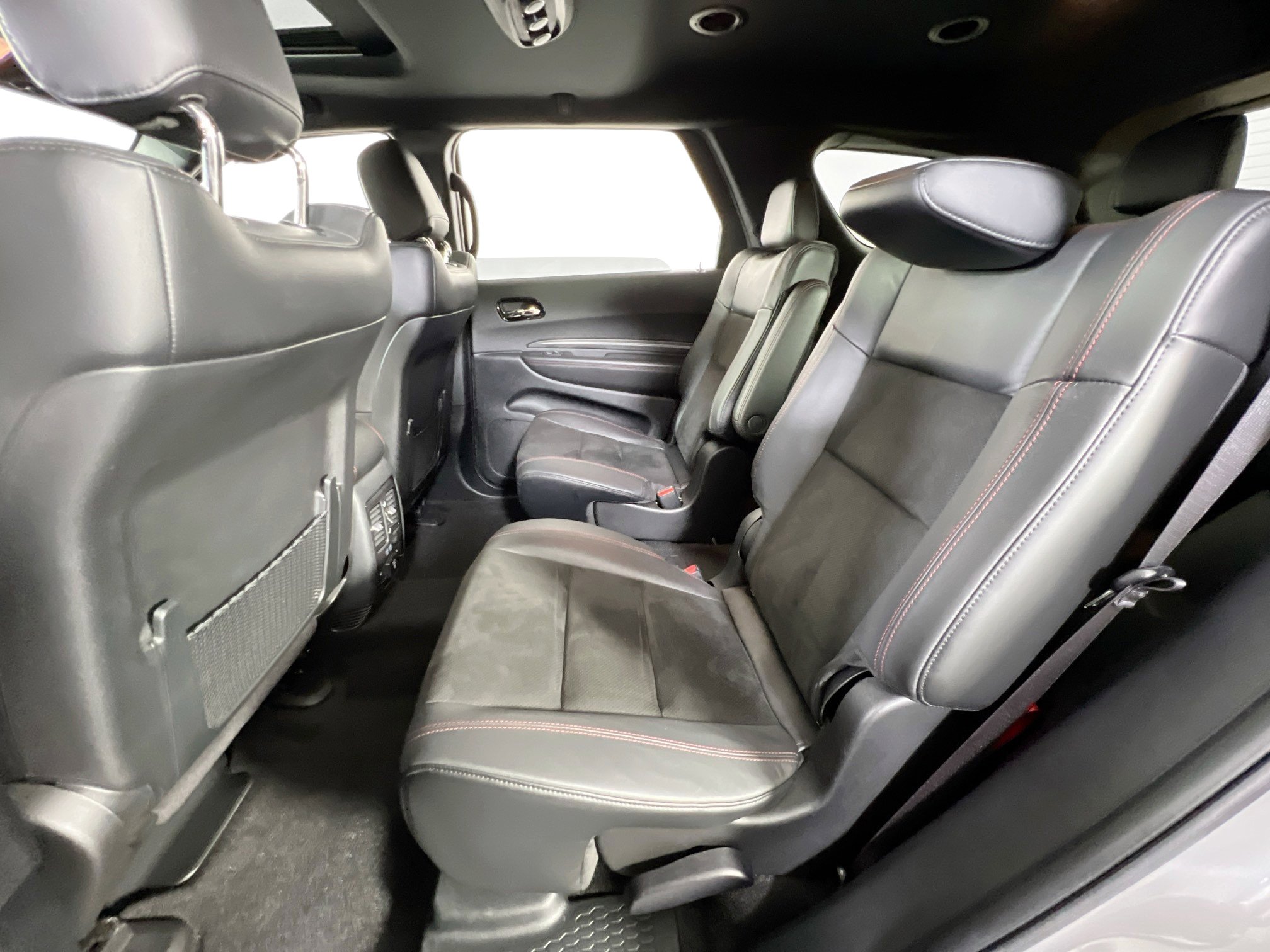 Used 2022 Dodge Durango R/T w/ Blacktop Package image 25