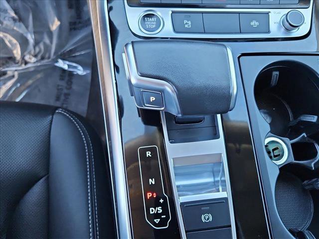 Used 2022 Audi Q8 Premium Plus image 11