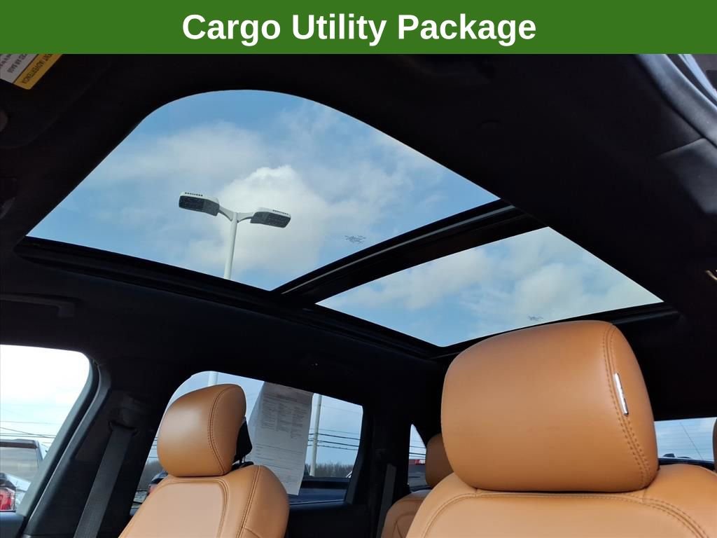 Used 2022 Lincoln Nautilus Black Label w/ Cargo Utility Package image 17