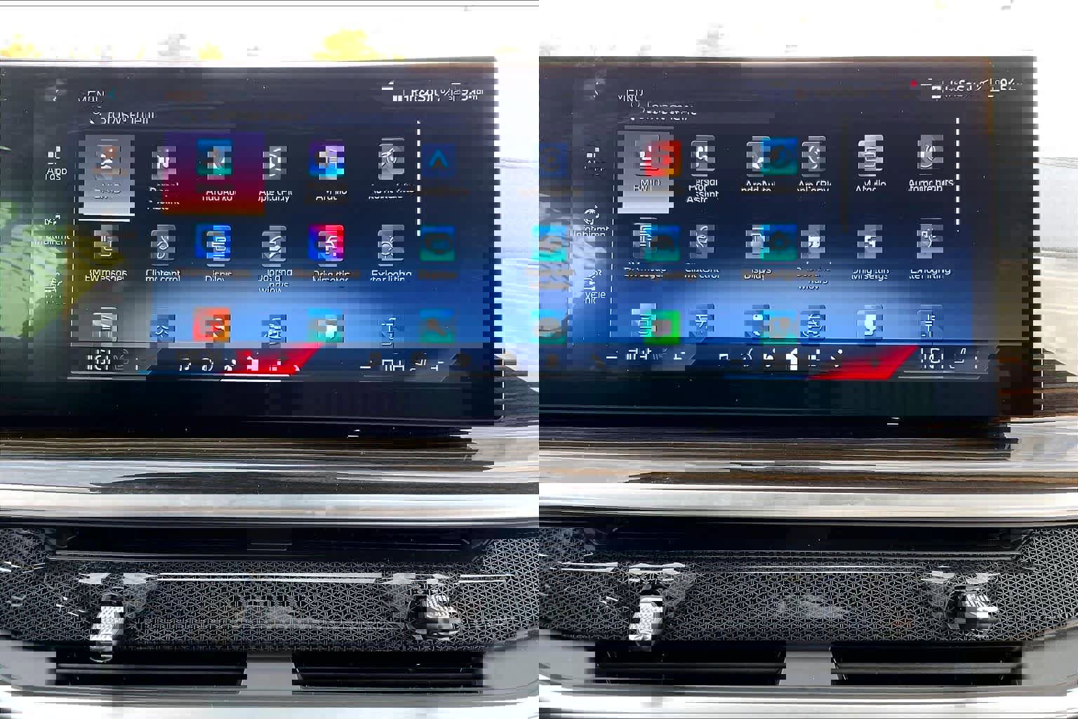 Certified 2024 BMW X6 xDrive40i w/ Premium Package image 36