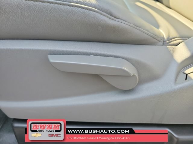Used 2017 Chevrolet Silverado 1500 W/T RWD image 11