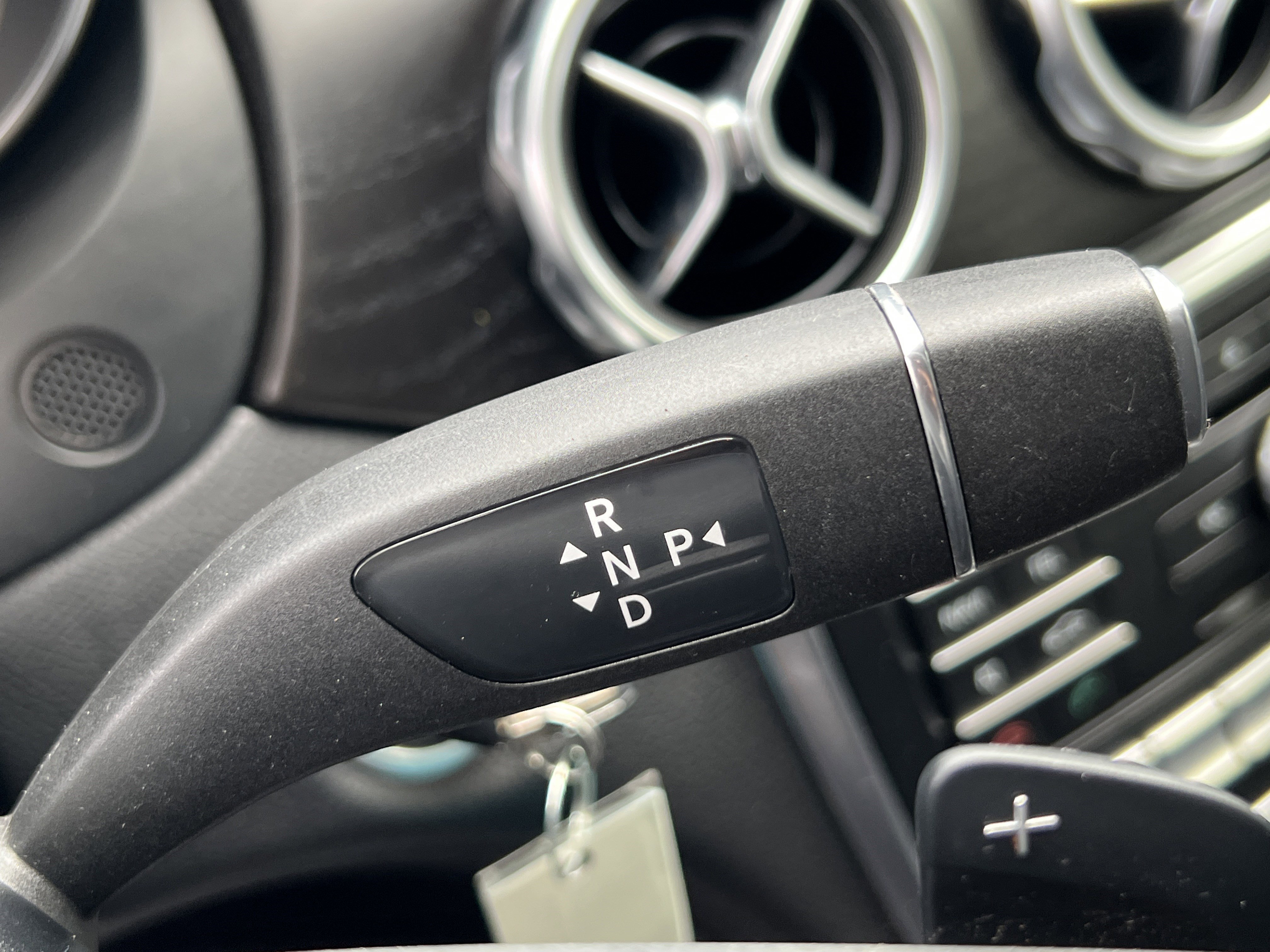 Used 2018 Mercedes-Benz GLA 250 4MATIC image 32
