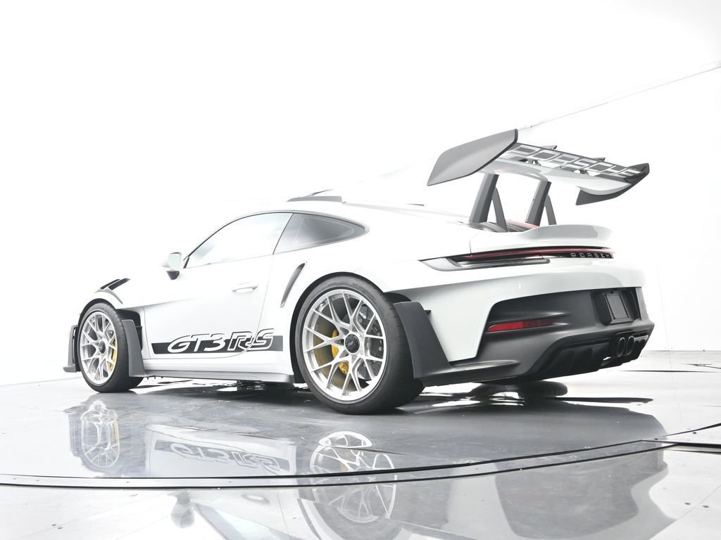 Used 2025 Porsche 911 GT3 RS RWD image 48