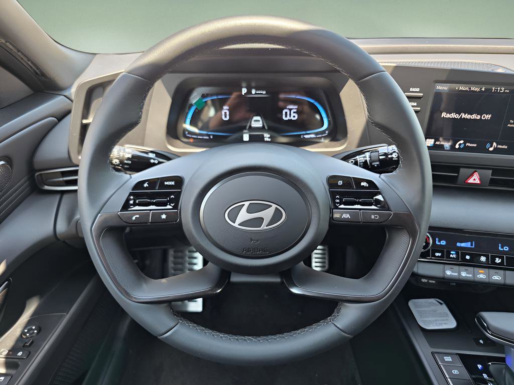 New 2026 Hyundai Elantra Sport w/ Cargo Package FWD image 16
