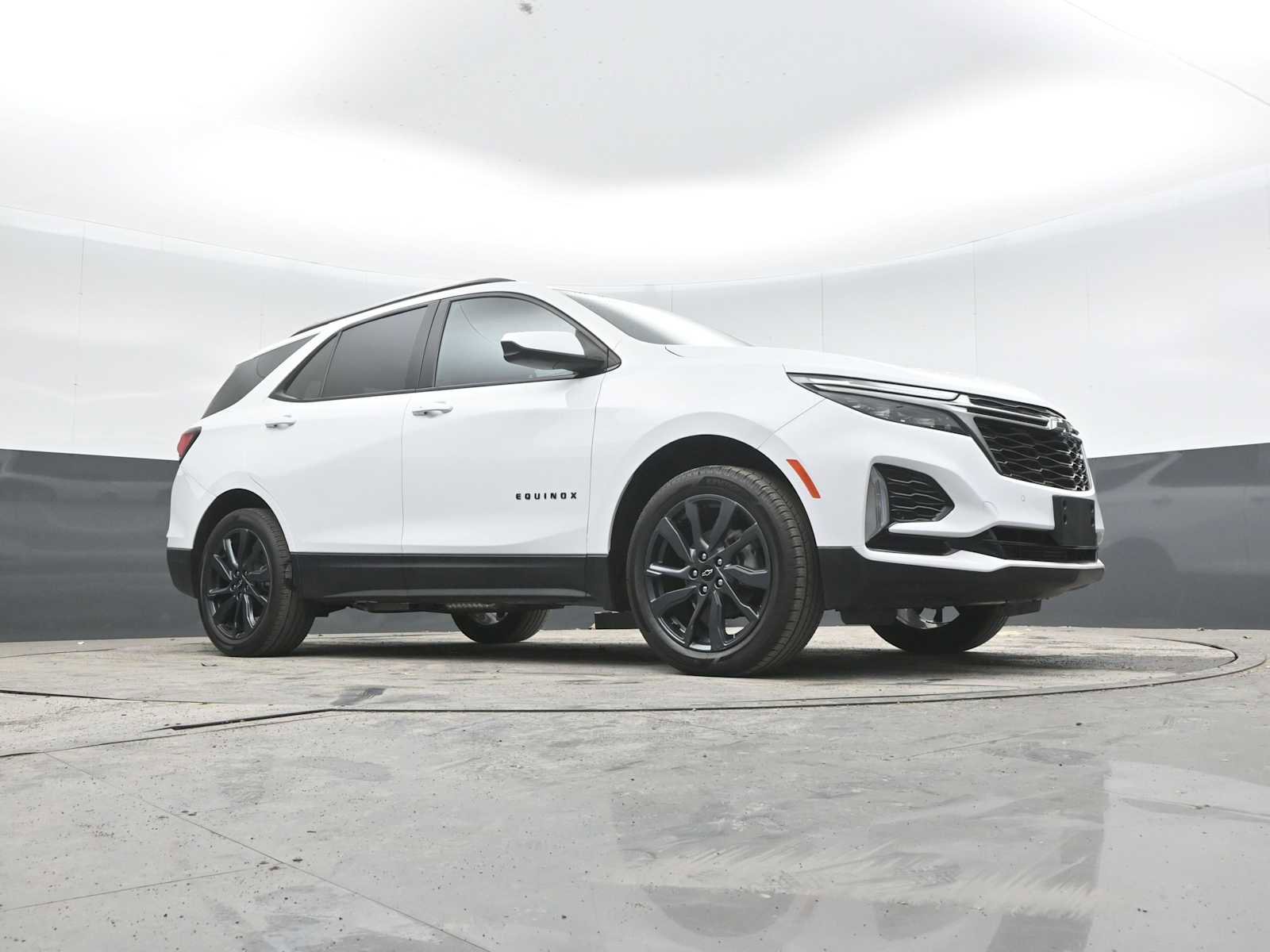 Used 2022 Chevrolet Equinox RS AWD/4WD image 42