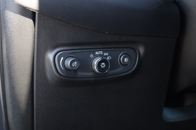 Used 2020 Chevrolet Equinox LT image 14