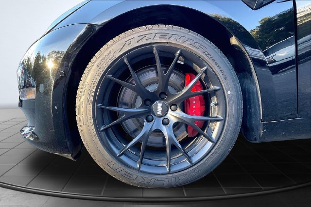 Used 2022 Tesla Model 3 Performance AWD/4WD image 10