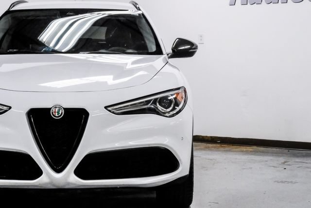 Used 2019 Alfa Romeo Stelvio w/ Nero Edizione RWD image 59
