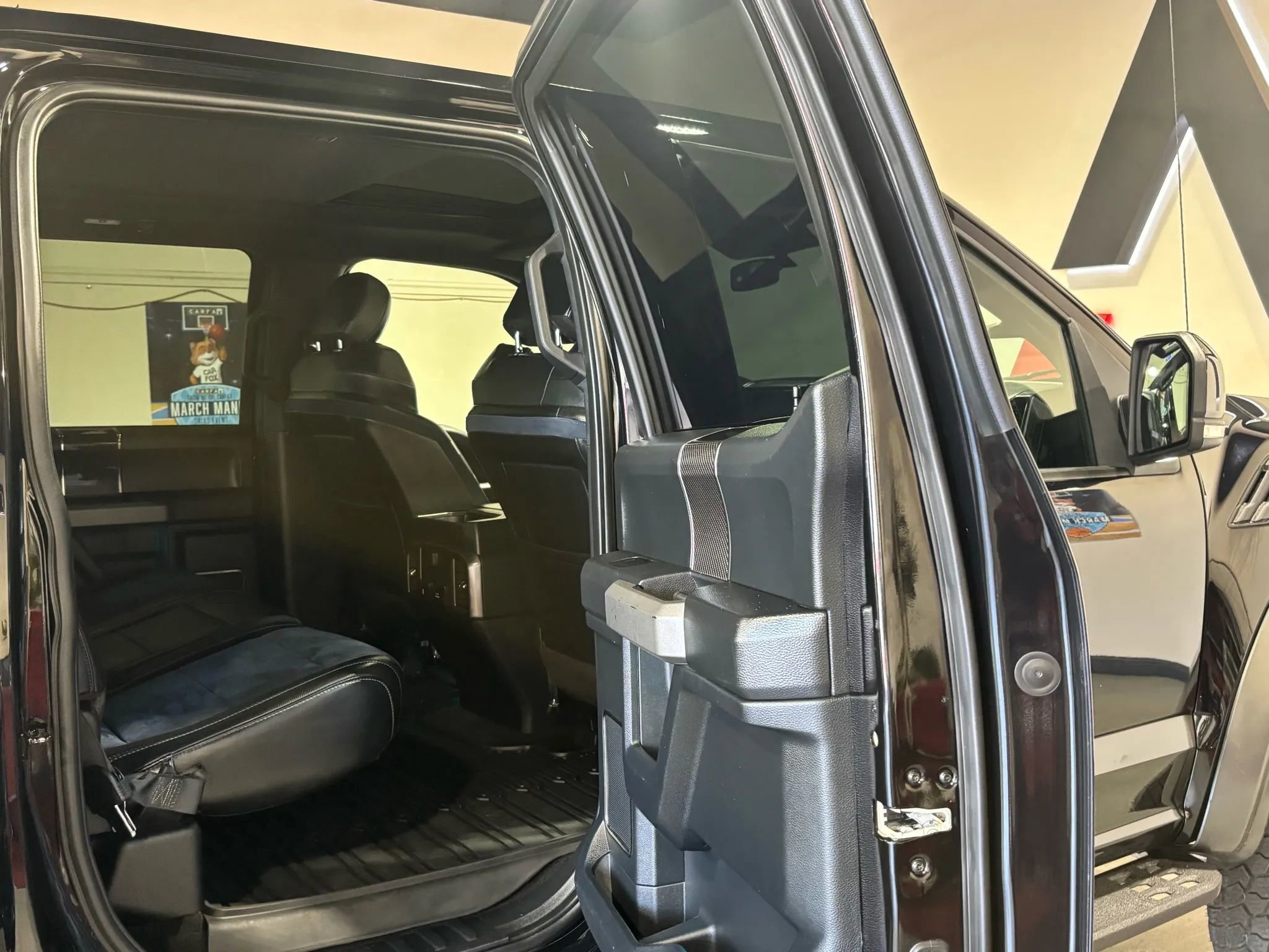 Used 2019 Ford F150 Raptor w/ Equipment Group 802A Luxury image 14
