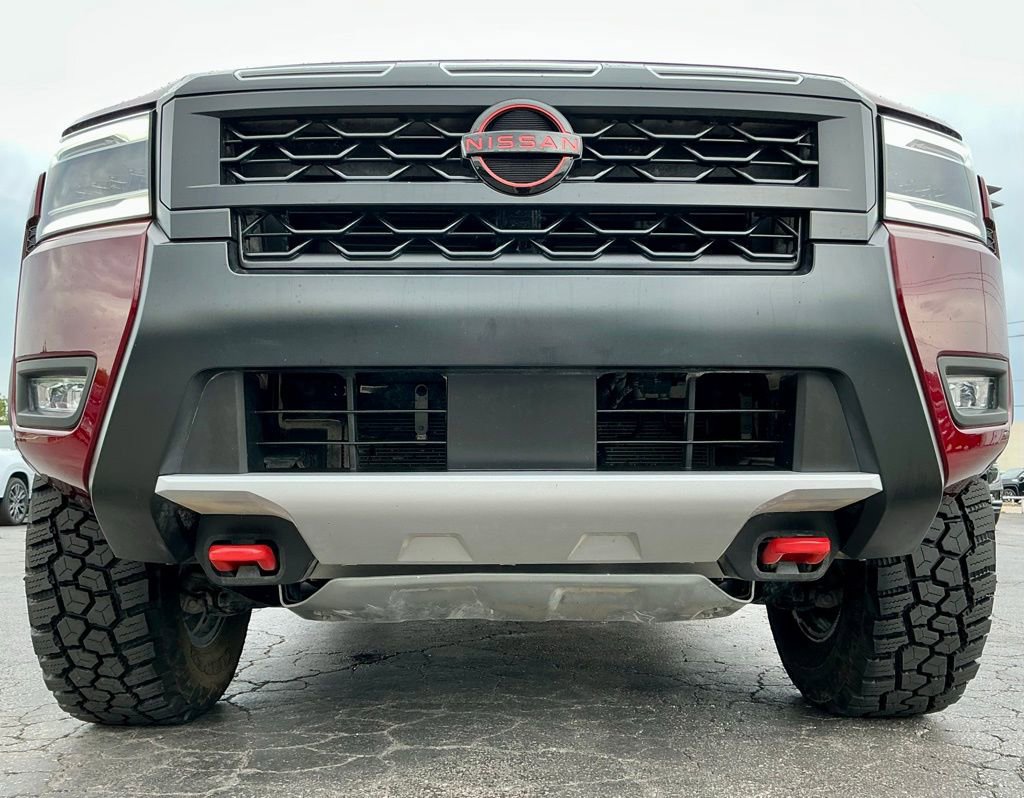 Used 2025 Nissan Frontier PRO-4X AWD/4WD image 9