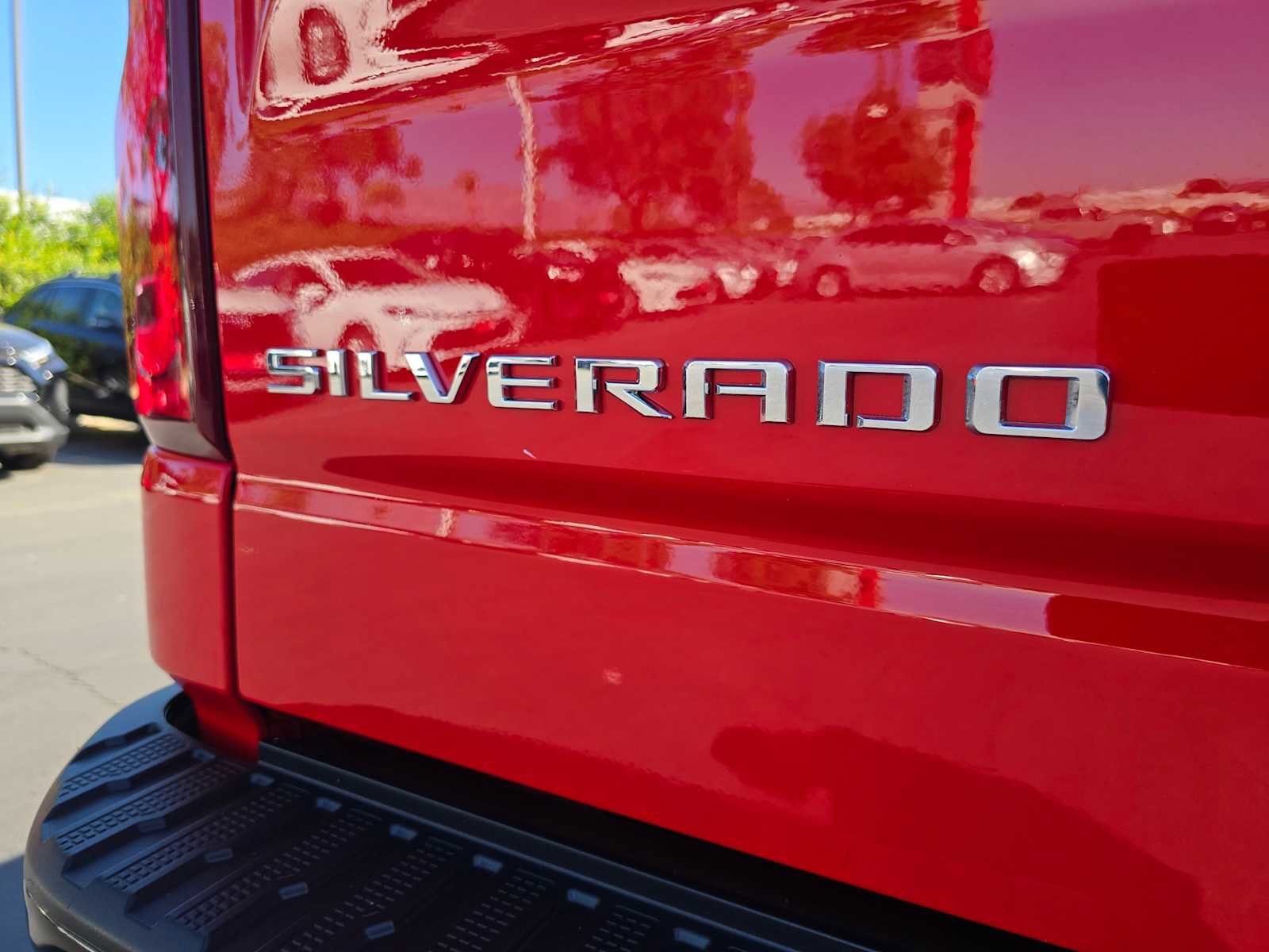 Used 2024 Chevrolet Silverado 1500 LT Trail Boss w/ Convenience Package II image 14