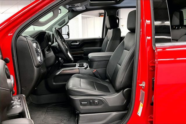 Used 2023 GMC Sierra 3500 SLT w/ SLT Convenience Package AWD/4WD image 25