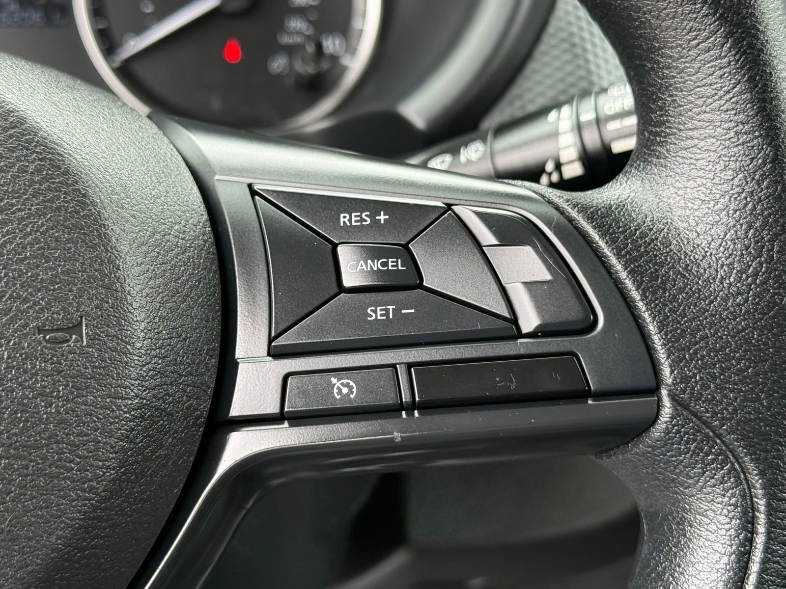 Used 2024 Nissan Kicks S FWD image 28