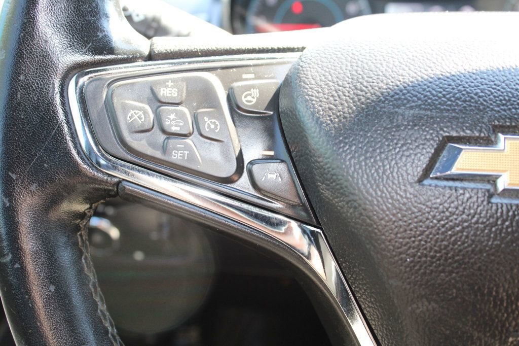 Used 2017 Chevrolet Cruze Premier w/ RS Package FWD image 16