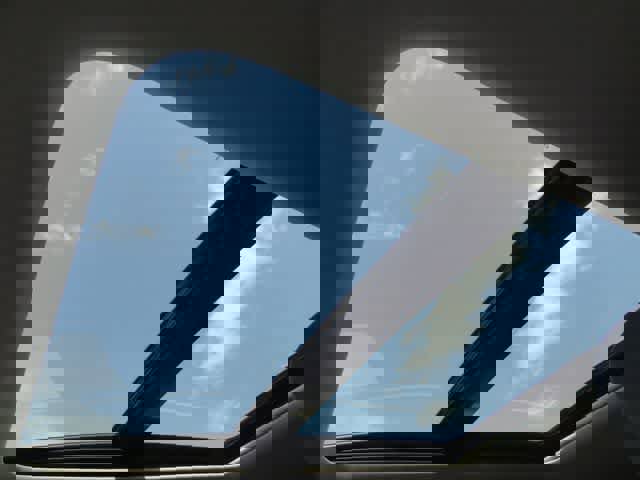 Used 2023 INFINITI QX60 Pure w/ Cargo Package FWD image 7