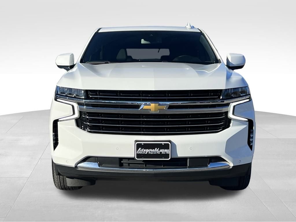 Used 2024 Chevrolet Suburban LT image 5