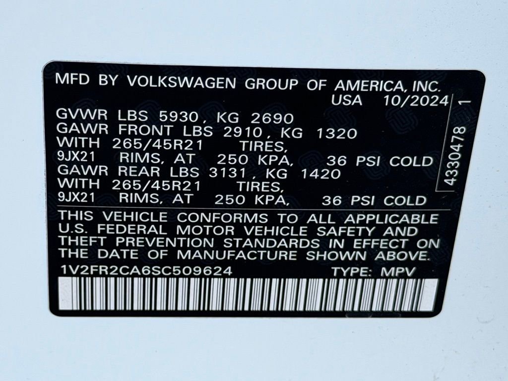 Used 2025 Volkswagen Atlas SEL Premium R-Line image 30