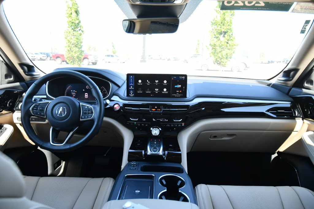 Certified 2026 Acura MDX w/ Technology Package AWD/4WD image 30