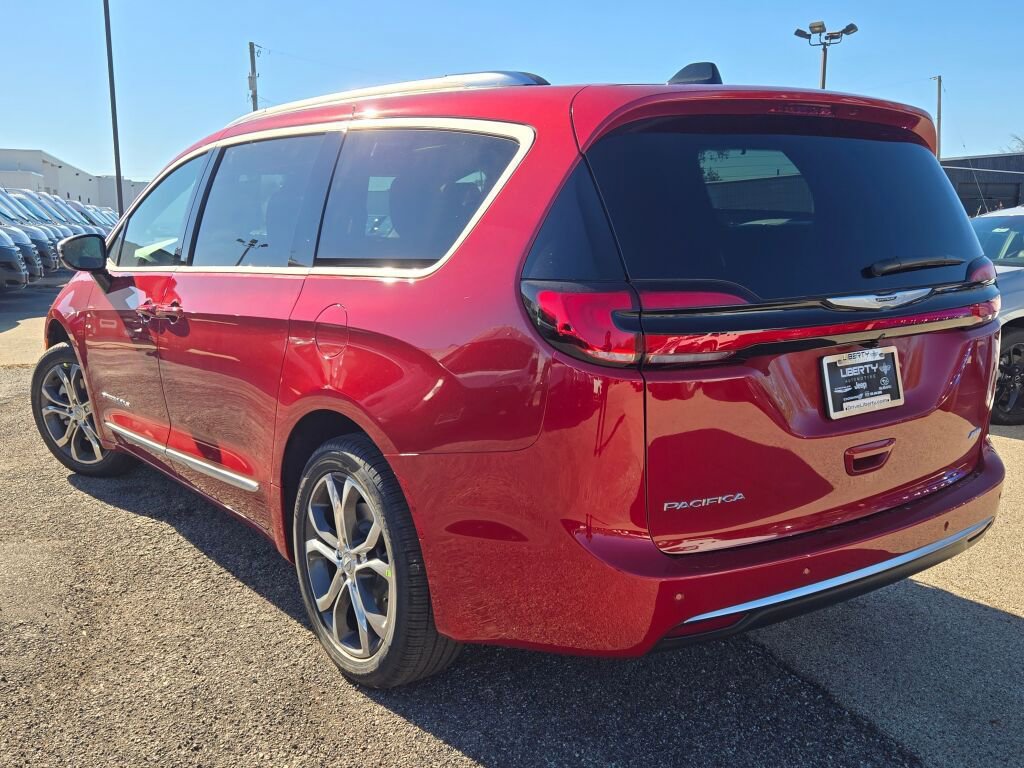 New 2026 Chrysler Pacifica Pinnacle image 15