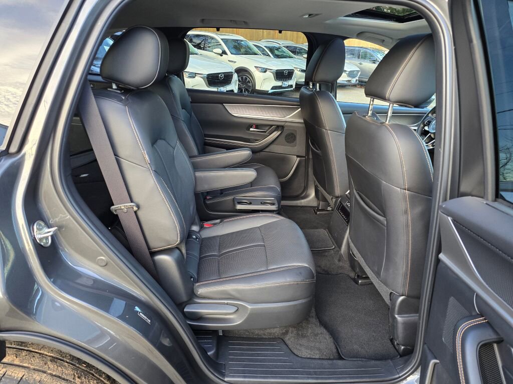 Certified 2024 MAZDA CX-90 Plug-In Hybrid w/ Preferred image 13