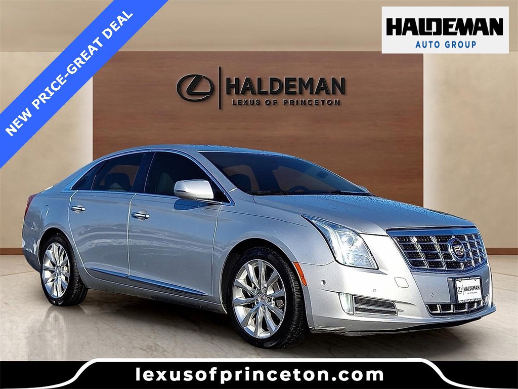Used 2015 Cadillac XTS Luxury w/ Driver Awareness Package image 1