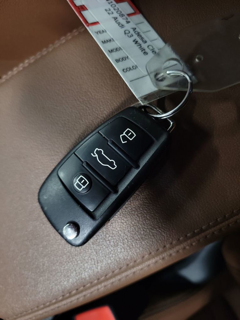 Used 2022 Audi Q3 2.0T Premium image 19