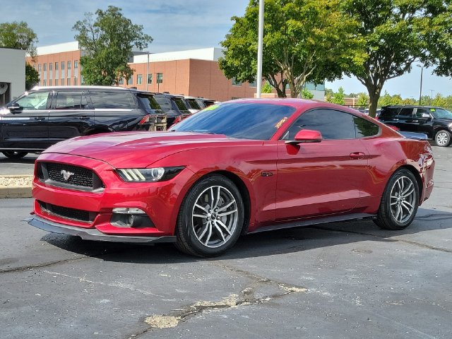 Used 2015 Ford Mustang GT Premium RWD image 2